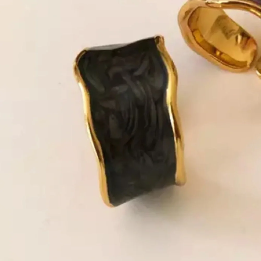 RE-STOCKED❗️NEW Black Enamel Ring 925 Stamped - Picture 4 of 7